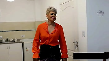 Mi Mama Me La Chupa Cada  Vez  Que  Acabo Le Cojo El Culo Como  Le Gusta Y La Ultima  La Quiere En La Cara Para  Desparramarsela En La Piel 1