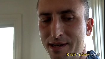 Kindafamily Son Fucks Stepmother In The Ass And Will get Caught By Sister